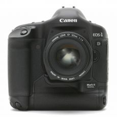 Canon D1 Mark II reflexcamera body